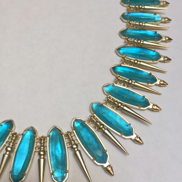 ✨✨Kendra Scott Gwendolyn Necklace - Picture 2 of 4