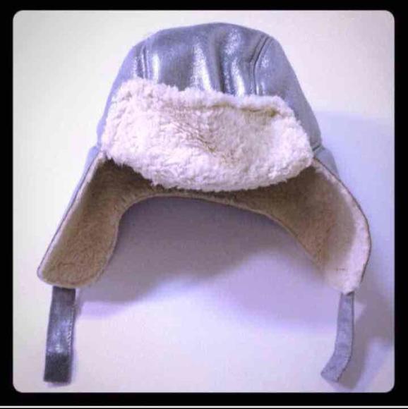 🎉Editors Pick🎉 Old Navy Hat Boys/Girls Fur lined Hat Large 10-12