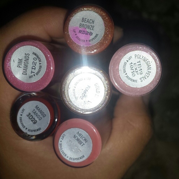 Amazon.com: Mary Kay Unlimited Lip Gloss (Unique Mauve), 0z  Mary kay lip gloss