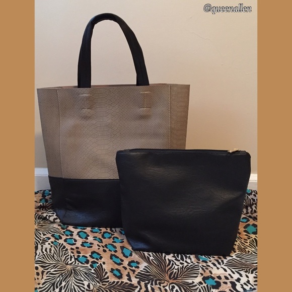 🐿Colorblock Tote Bag-In-Bag🐿 SOLD- PRIVATE SALE - Picture 4 of 4