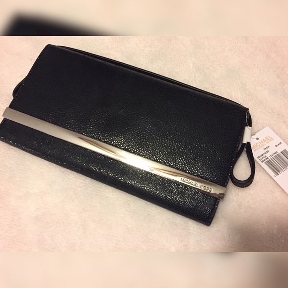 💕 New - Michael Kors Tilda Clutch - Picture 1 of 3