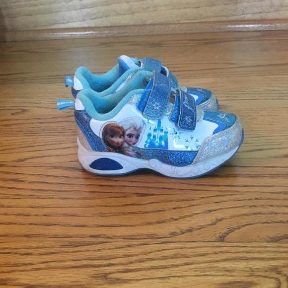 Frozen light up girls shoes