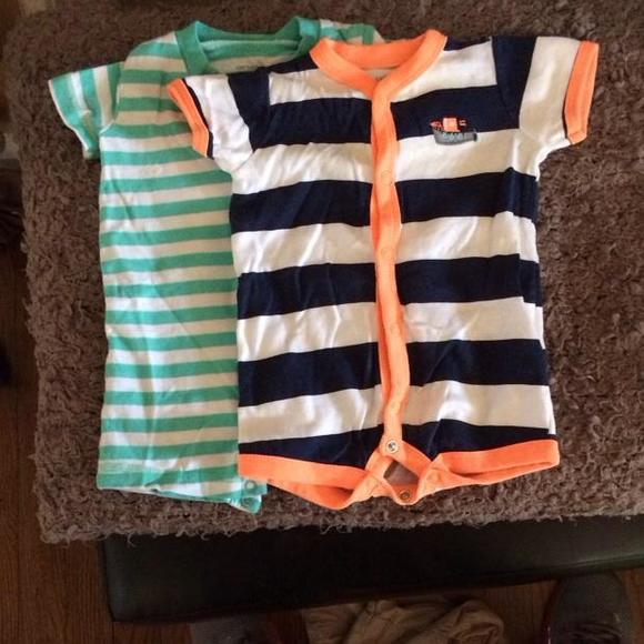 2 boys rompers