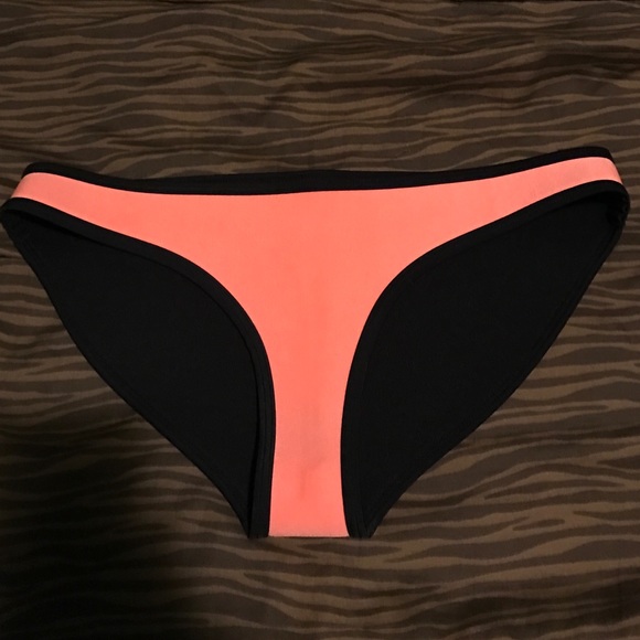 Triangl bottoms sz Small