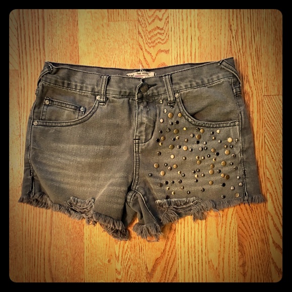 Free People Studded Denim Shorts - Picture 3 of 4