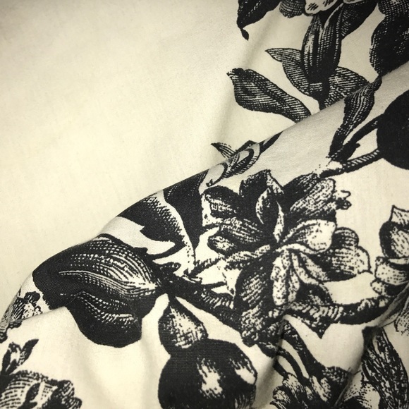 Meet your Posher, Saadatu - Picture 1 of 1