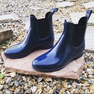 J.Crew Chelsea ankle rain boots size 7