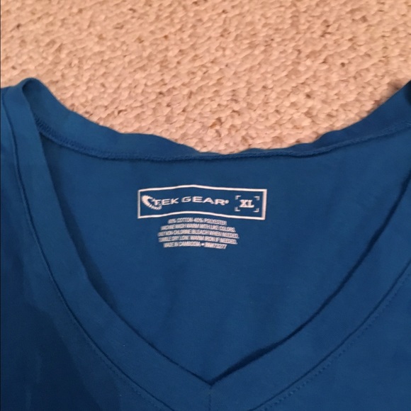 Blue tee - Picture 3 of 3