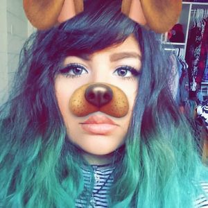 Meet your Posher, Odalys