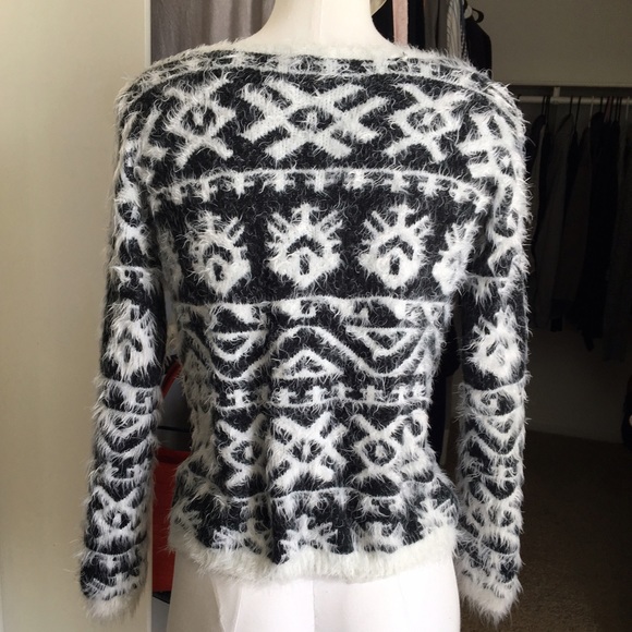 Aero Bethany Mota fuzzy black and white sweater - Picture 3 of 4
