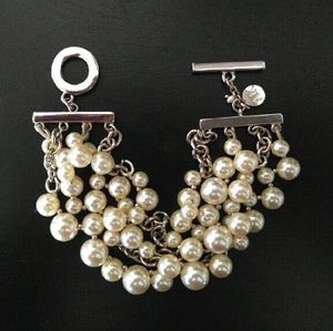 Anne Klein pearl bracelet