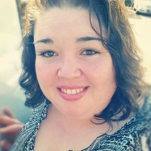 Meet your Posher, Carmen