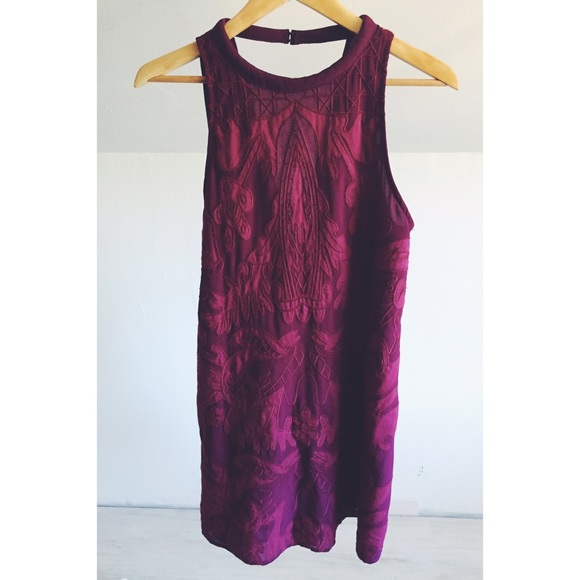 ASTR Dresses & Skirts - ASTR Embroidered High Neck Dress