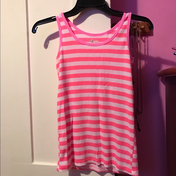 Old Navy tank