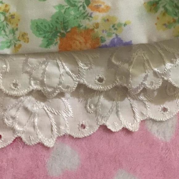 Vintage look! Beautiful Dress - Picture 3 of 4