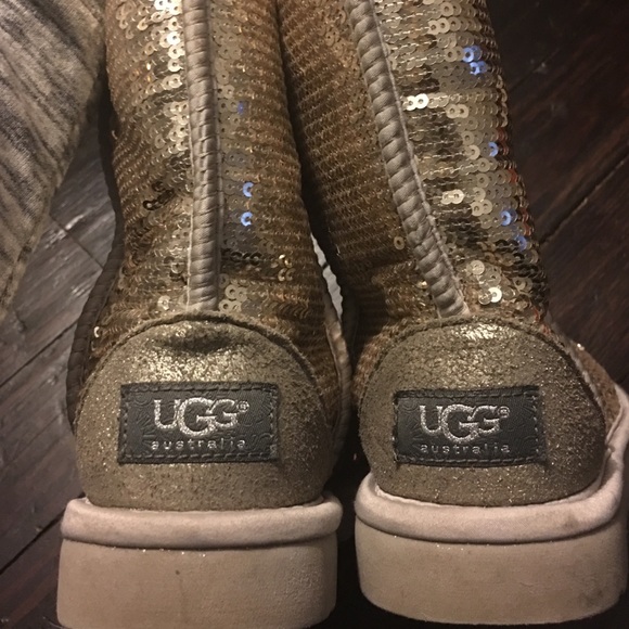 Uggs size 5 - Picture 4 of 4