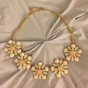 Leslie Danzis floral bib necklace