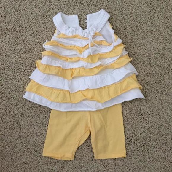 Yellow and White Top w/ Capris