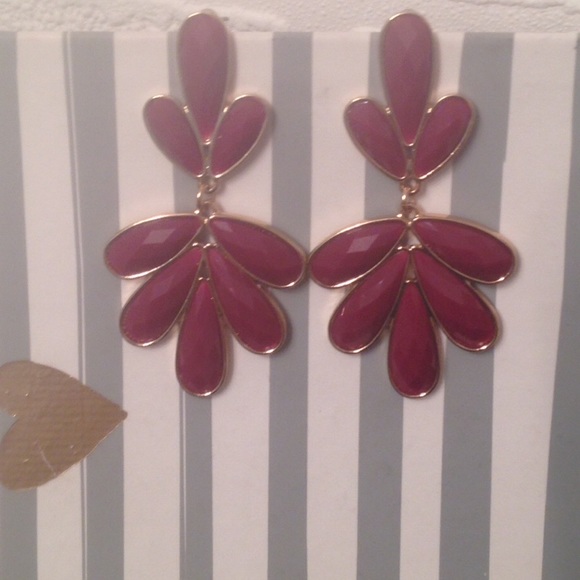 Gorgeous wine and gold color dangle earrings