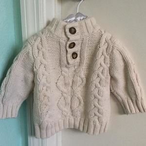 OshKosh beige sweater