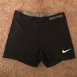 Nike Pro