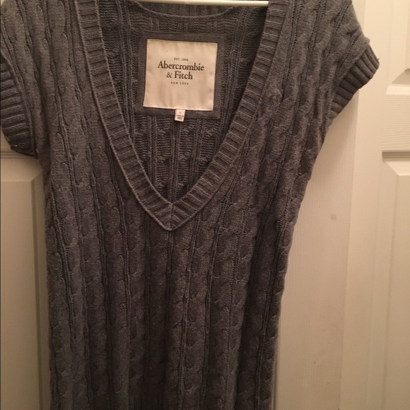 Women's Abercrombie and Fitch V Neck Sweater