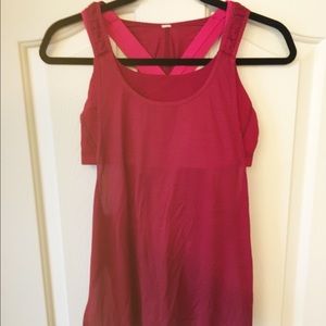 Lululemon Stash It Tank in Bumbleberry