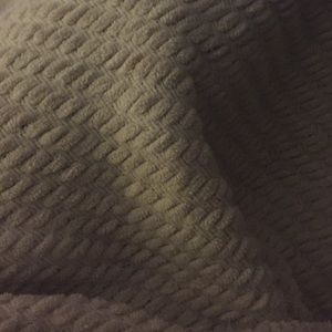 Meet your Posher, Holly