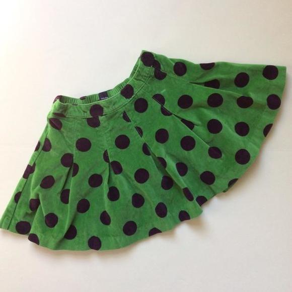 Gap skirt