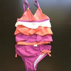 New RUUM 2 piece swimsuit