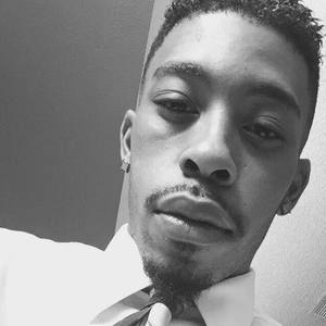 Meet your Posher, Amos