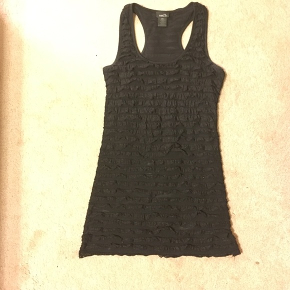 Ruffle Top 🎉