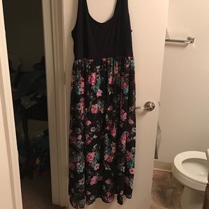 Torrid maxi dress
