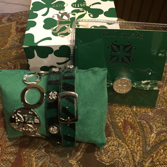 Green leopard, silver,and hair tie/bracelet
