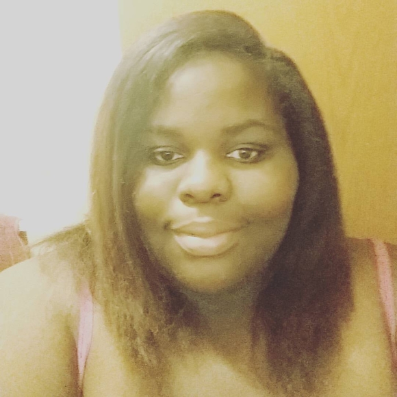 Meet your Posher, Pearl - Picture 1 of 1