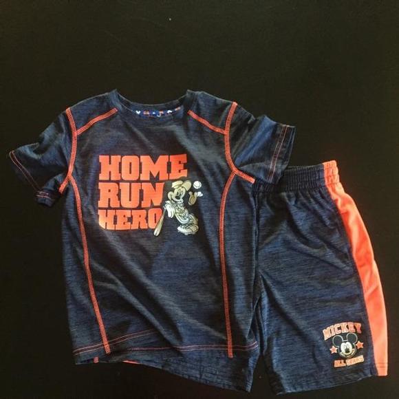 Disney matching set