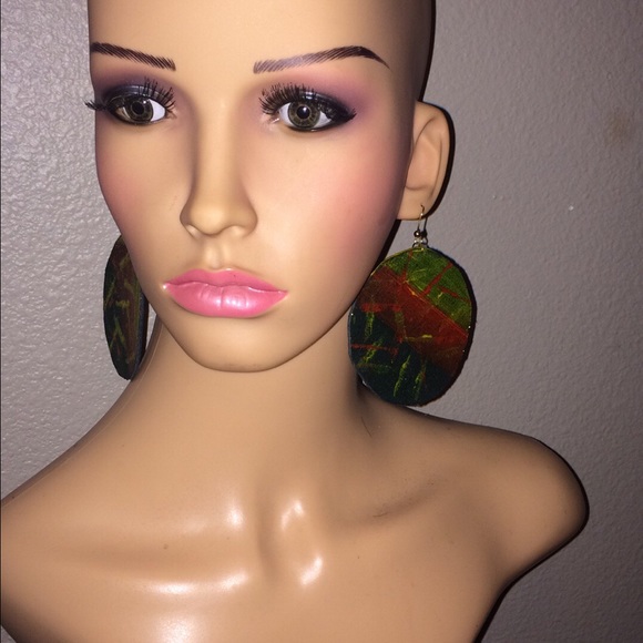 💥custom made! Hand painted suede earrings💥
