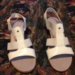 White stretch dress sandals. Size 8