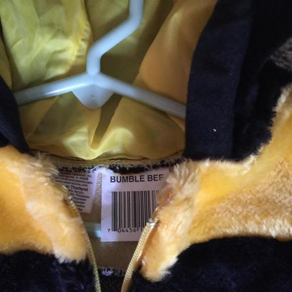 🎉Bumblebee costume size 24 months w/Real slippers - Picture 4 of 4