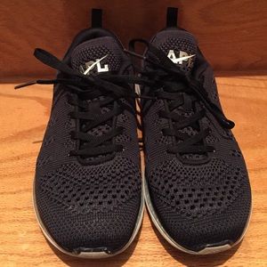 APL Techloom Pro Sneakers