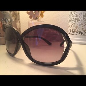 TOM FORD  Sandra Sunglasses