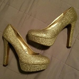 Gold glitter heels