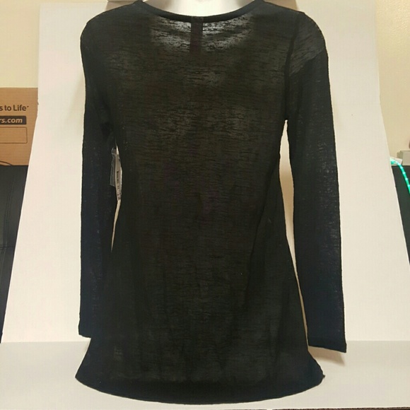 🚫SOLD🚫 NWT Blk LSLV TOP - Picture 3 of 4