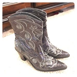 Ankle bling boots