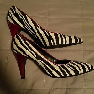 Zebra heels