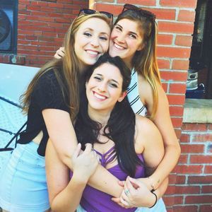 Meet your Posher, Danielle