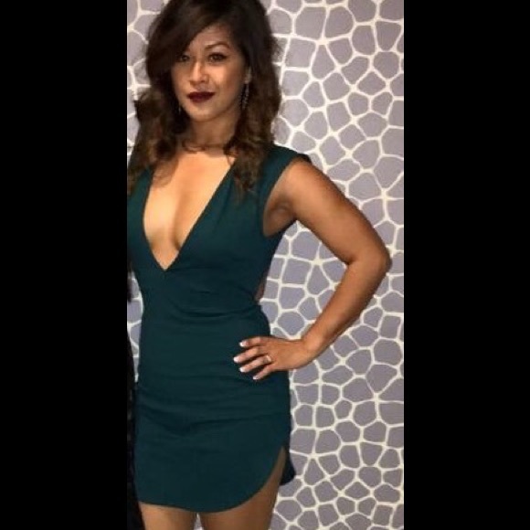 Sexy teal dress - Picture 1 of 2