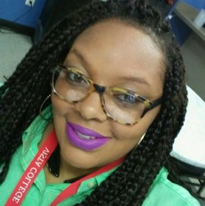 Meet your Posher, Rissa