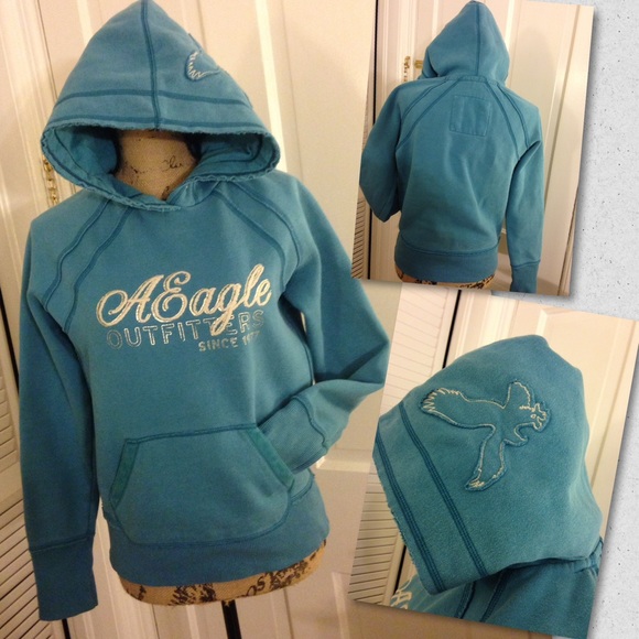 Gorgeous blue hoodie  💙 box 1