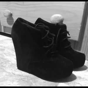 Black, Suede, Tie up Wedges